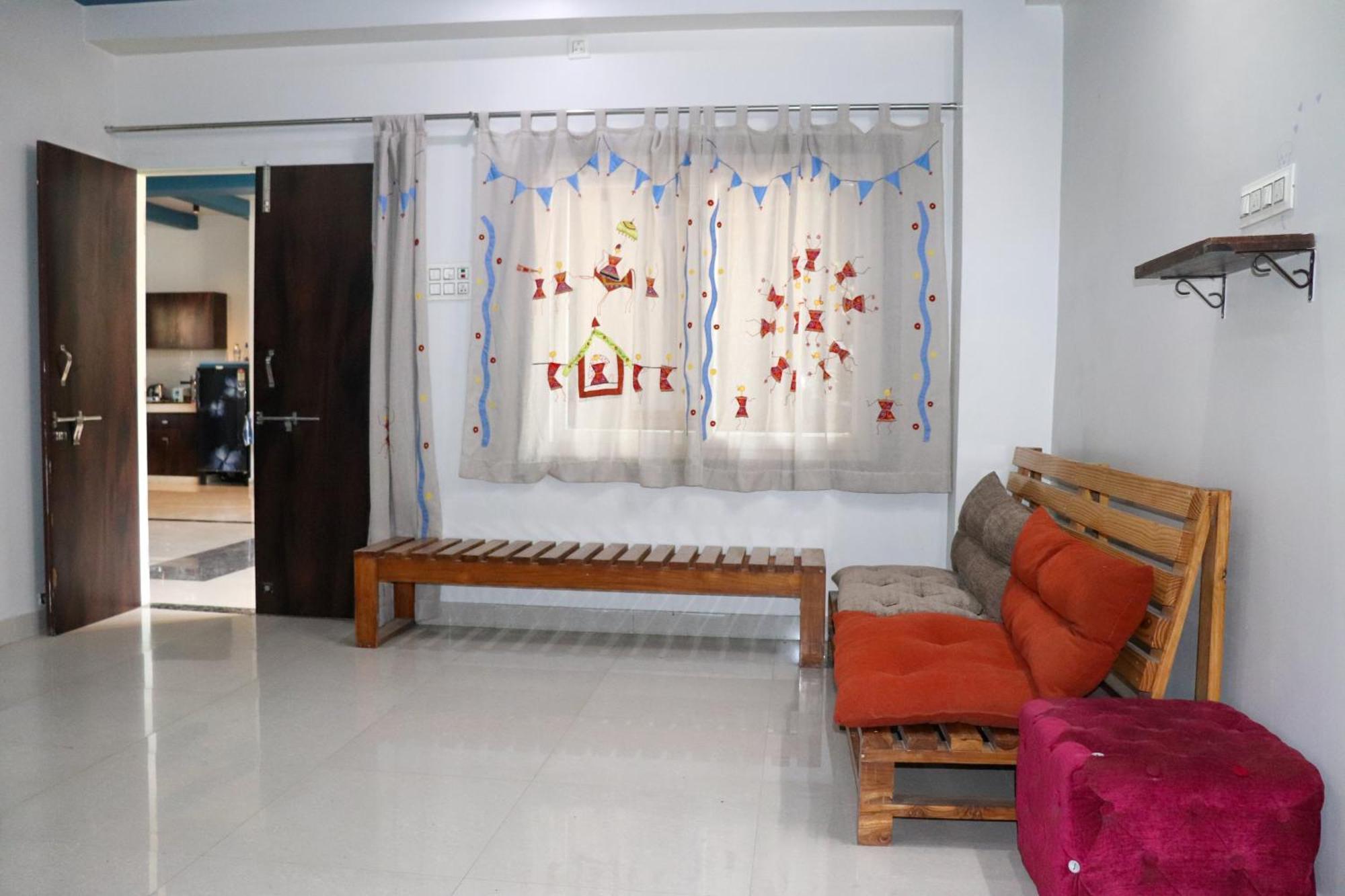 فندق Blue Door Būndi المظهر الخارجي الصورة