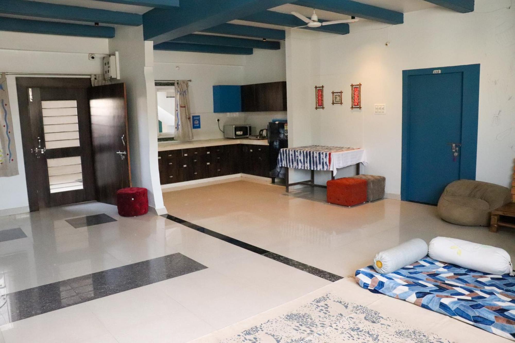 فندق Blue Door Būndi المظهر الخارجي الصورة