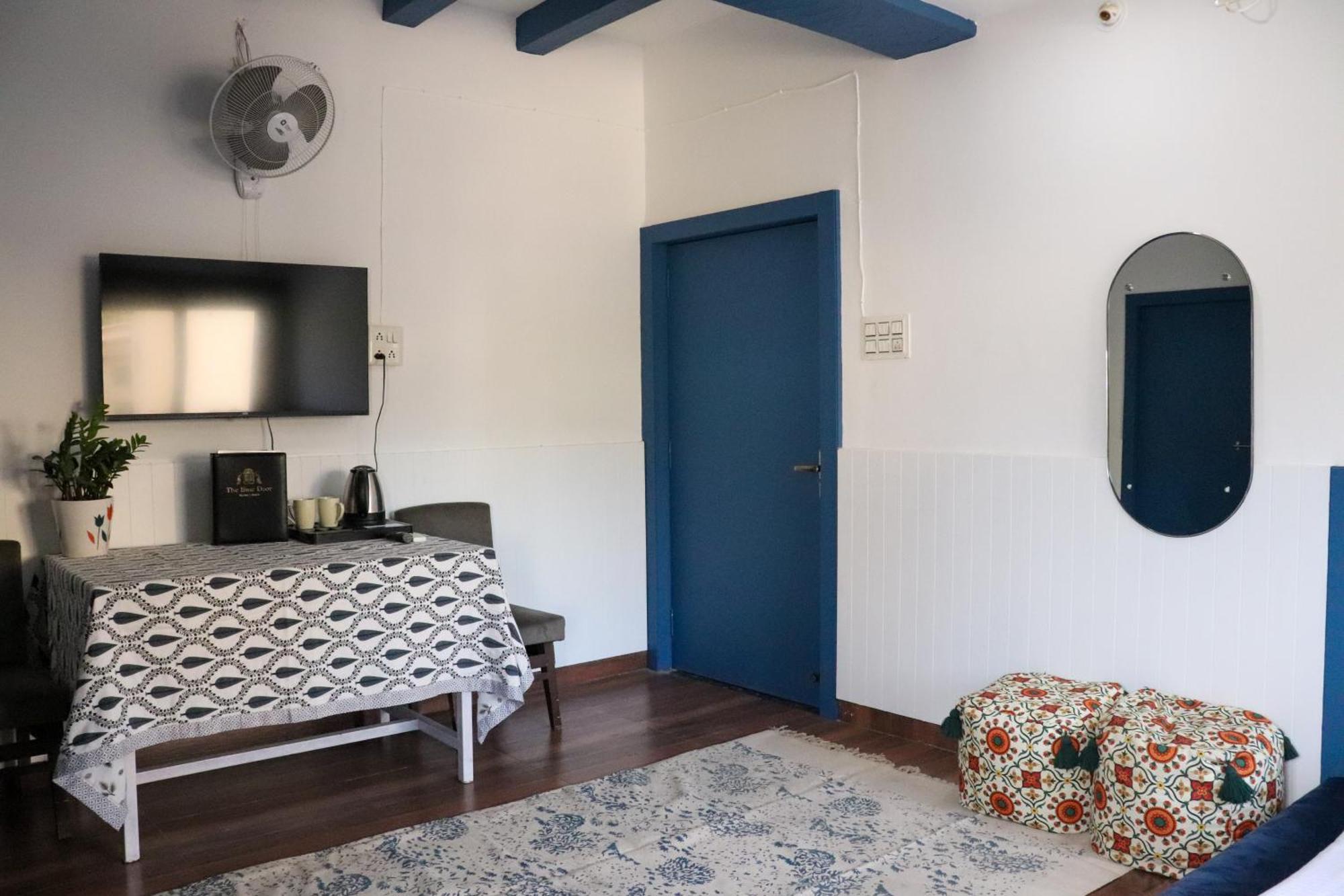 فندق Blue Door Būndi الغرفة الصورة