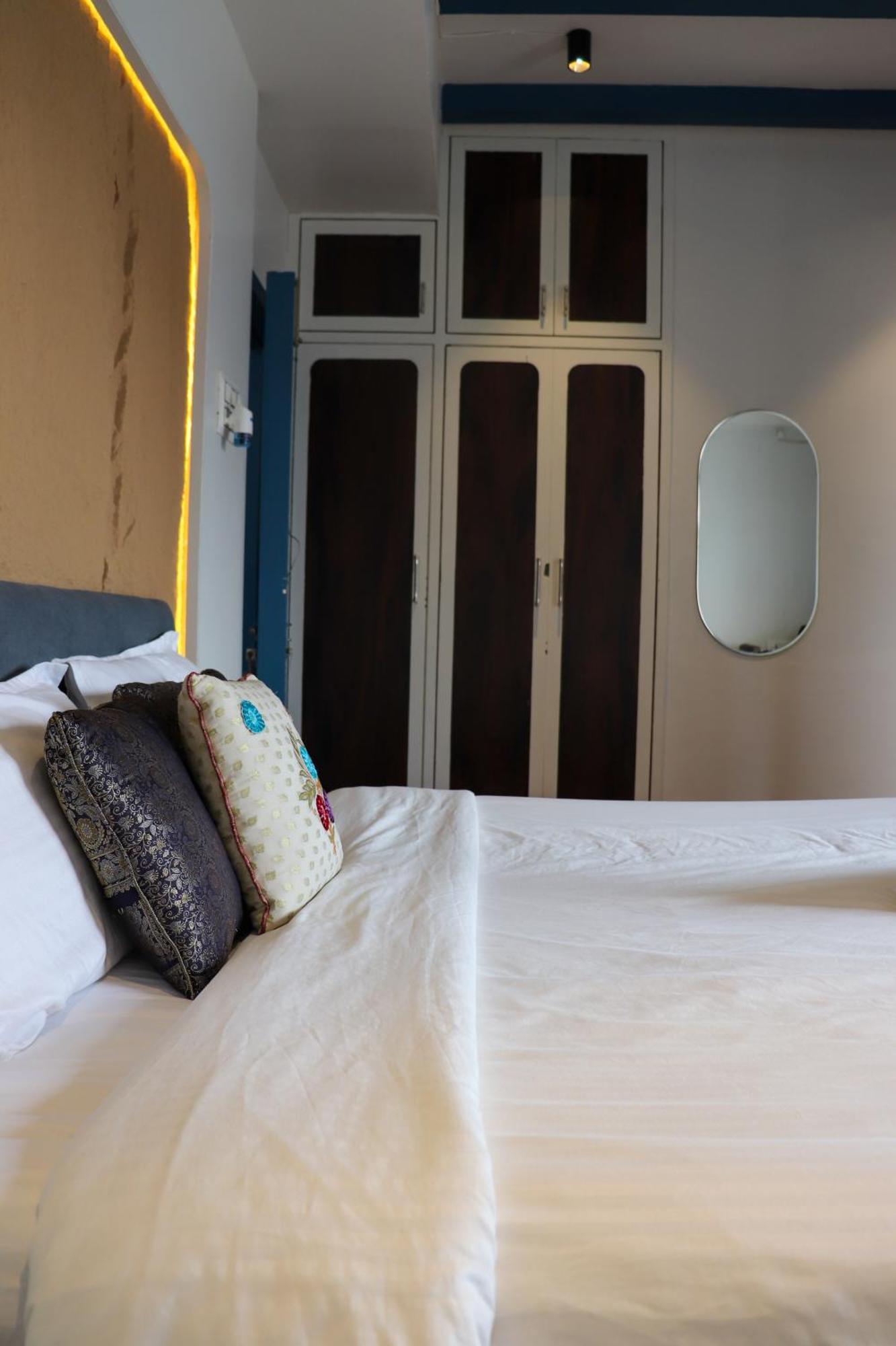 فندق Blue Door Būndi الغرفة الصورة